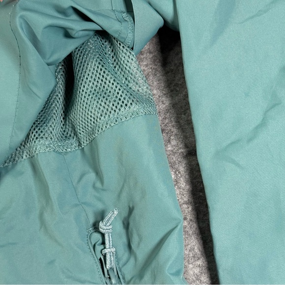 Champion Women's Hooded
Windbreaker Teal Jacket Full Zip
Size X-Small EUC - Picture 6 of 14